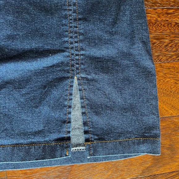 VINTAGE y2k denim slit mini skirt! - Picture 6 of 10